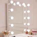 Καθρέπτης με φωτισμό για μακιγιάζ Hollywood make up 70x90cm
